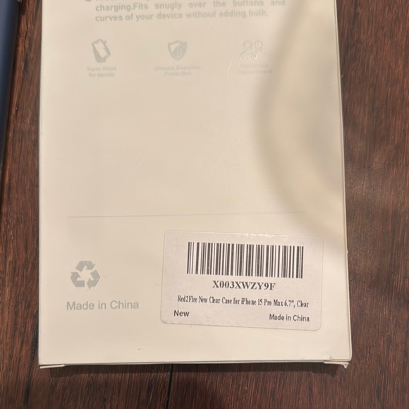 2 Speck Presidio Clear Case, 1 blue, 1 red2fire clear iPhone 15 Pro Max 4 total - Picture 3 of 4